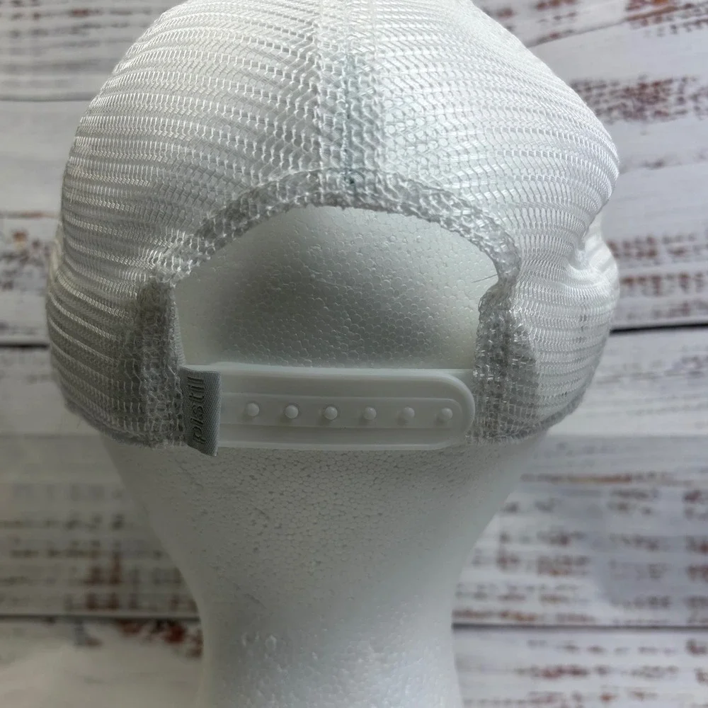 Pistil Womens Grey Mountain Patch Mesh Viva Trucker Hat Snapback Cap Grey White